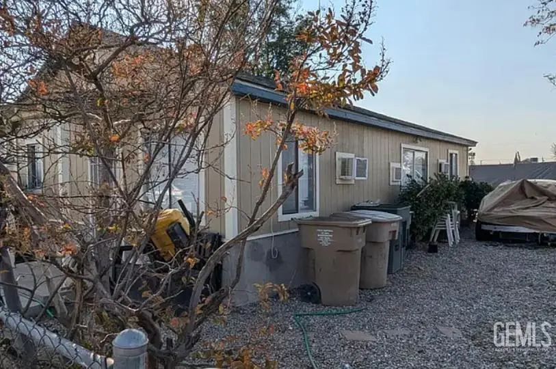 408 POWELL LANE, Bakersfield, CA 93307 - #1