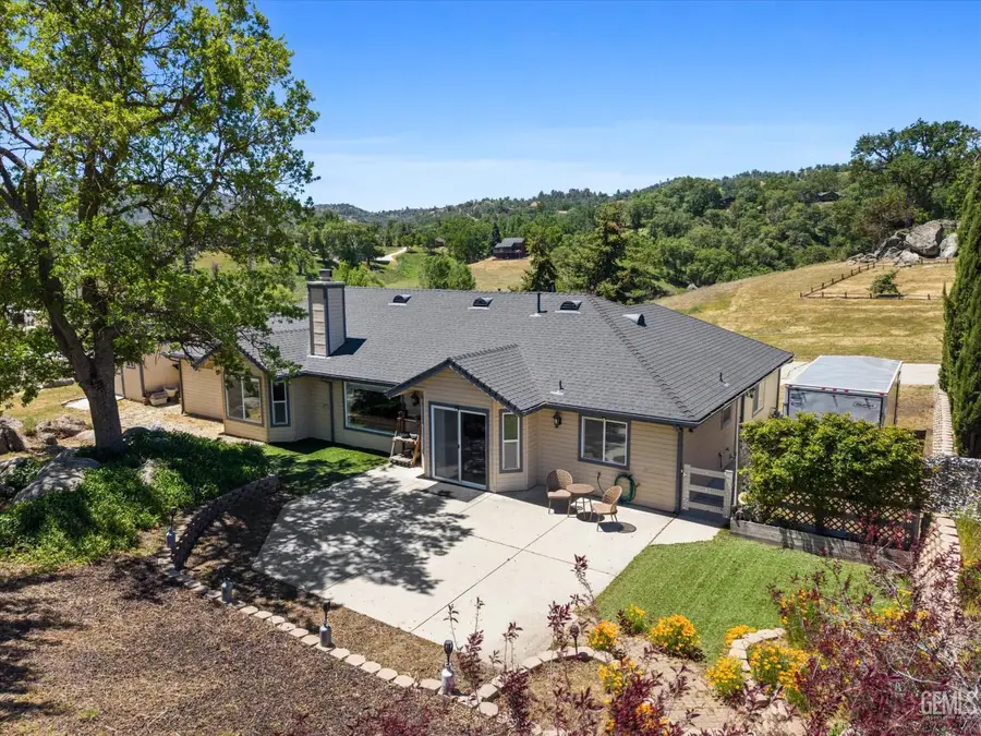 30101 GREENWATER DRIVE, Tehachapi, CA 93561 - #2