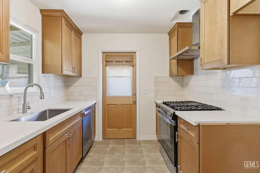 439 ARVIN STREET, Bakersfield, CA 93308 - #3