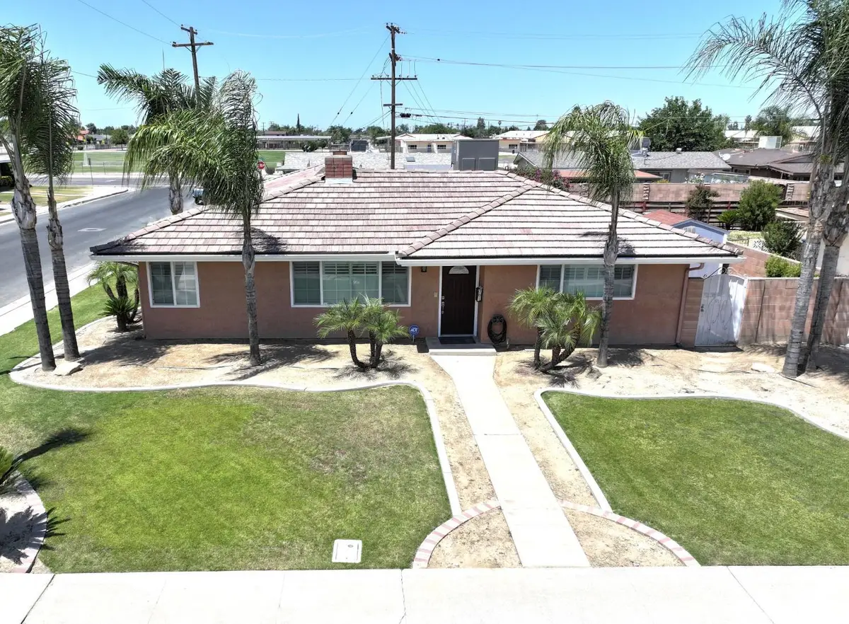 701 SALEM STREET, Delano, CA 93215 - #1