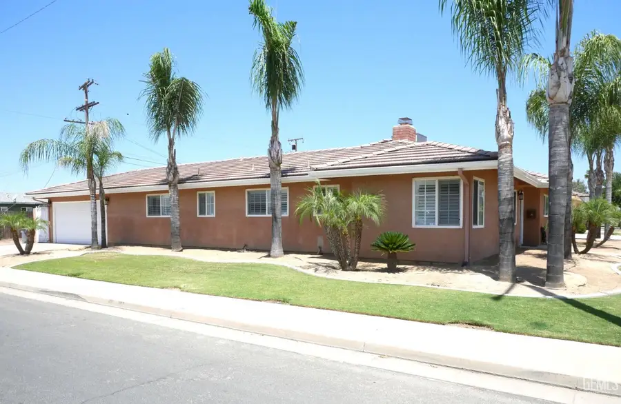 701 SALEM STREET, Delano, CA 93215 - #3