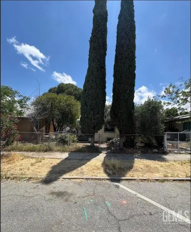629 WOODROW STREET, Taft, CA 93268 - #2