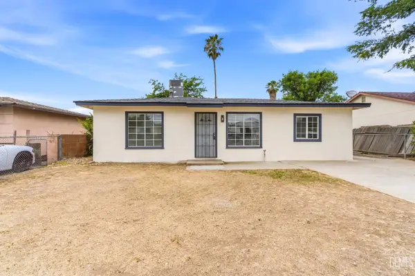 500 DORRANCE STREET, Bakersfield, CA 93307