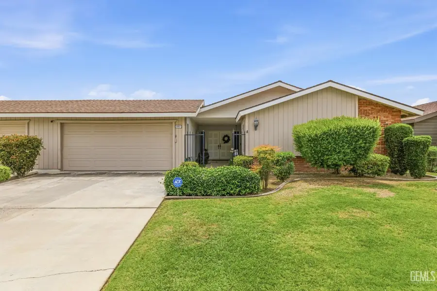 5917 INDIAN WELLS AVENUE, Bakersfield, CA 93309 - #3