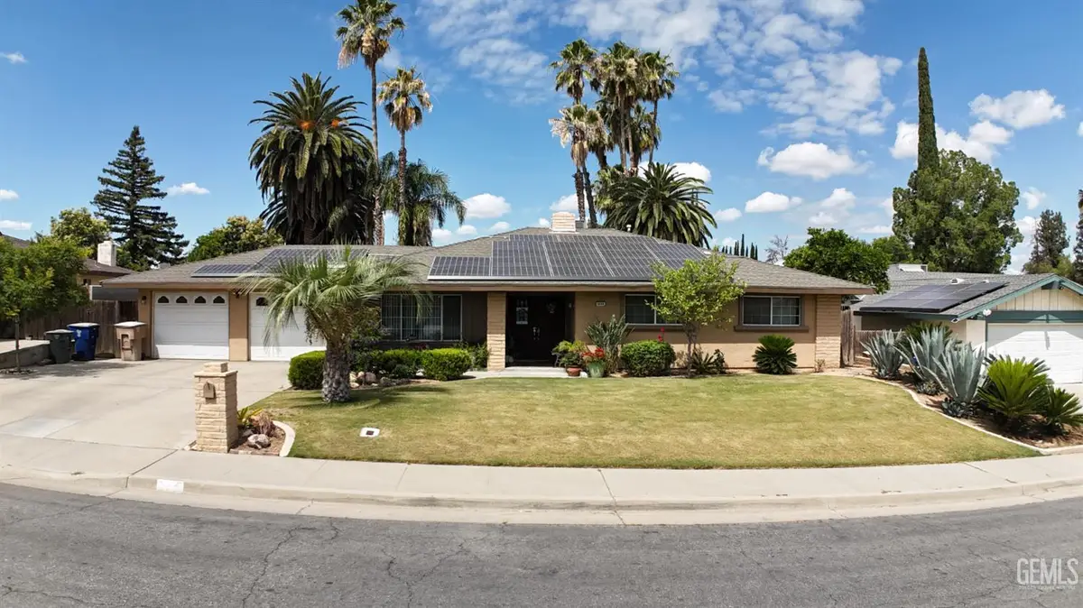 3208 SUNVIEW DRIVE, Bakersfield, CA 93306 - #1