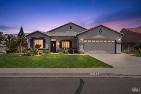 1500 SUGARLEAF RIDGE DRIVE, Bakersfield, CA 93311
