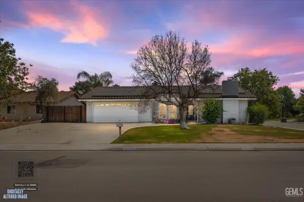 2004 GLENMONT DRIVE, Bakersfield, CA 93309