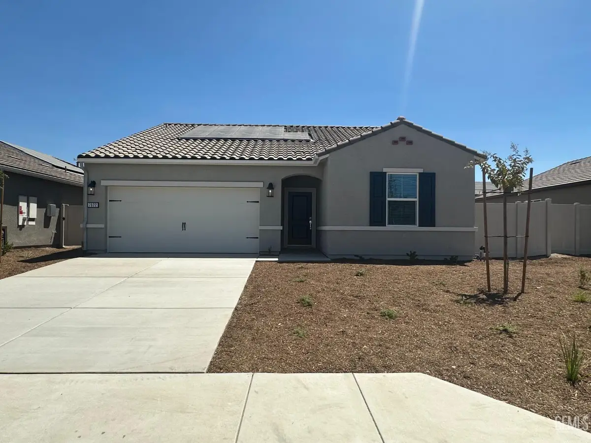 7907 BLUEBERRY AVENUE, Bakersfield, CA 93313 - #1