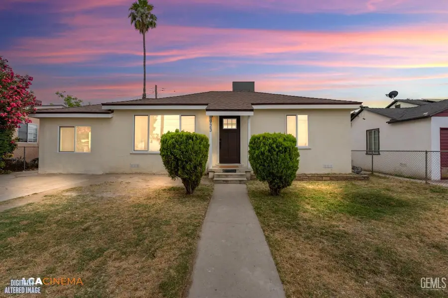 923 TERRACE WAY, Bakersfield, CA 93304 - #2