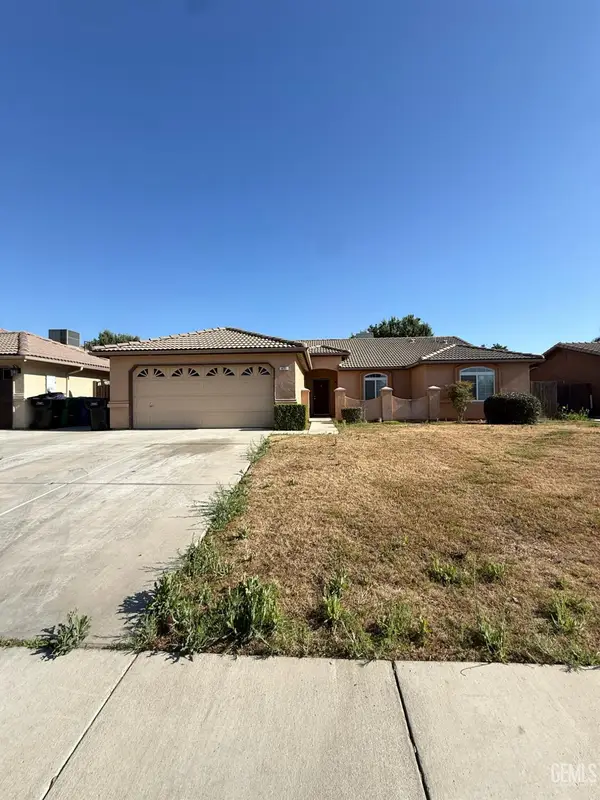 421 KARLA STREET, Shafter, CA 93263