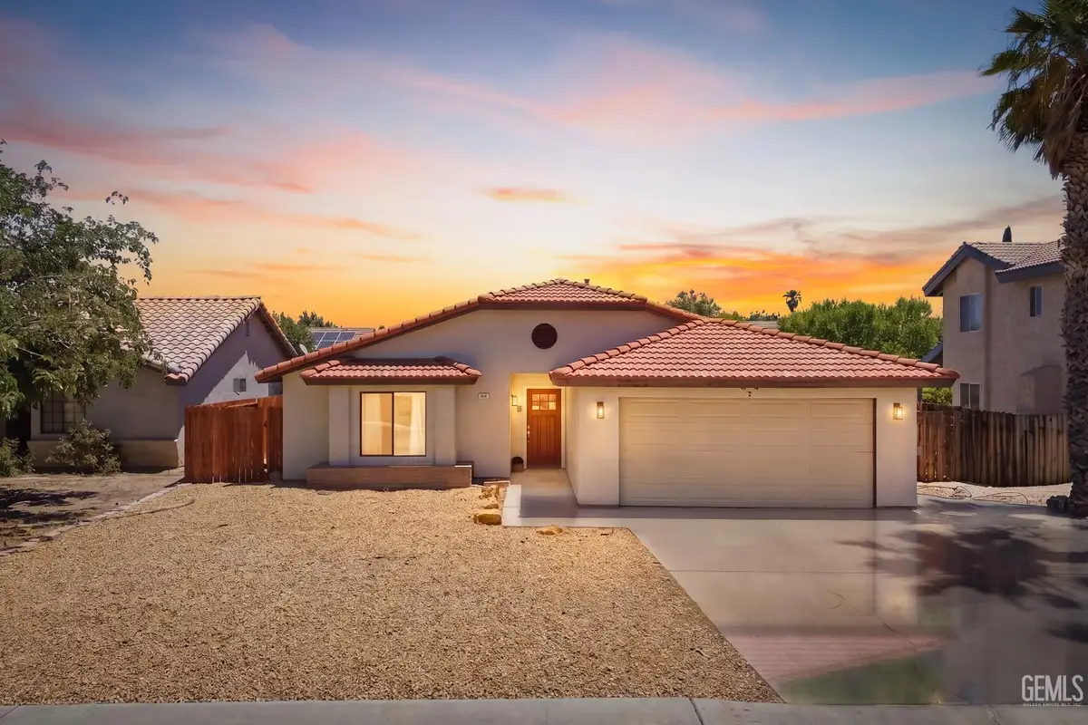 642 N INYO STREET, Ridgecrest, CA 93555 - #1