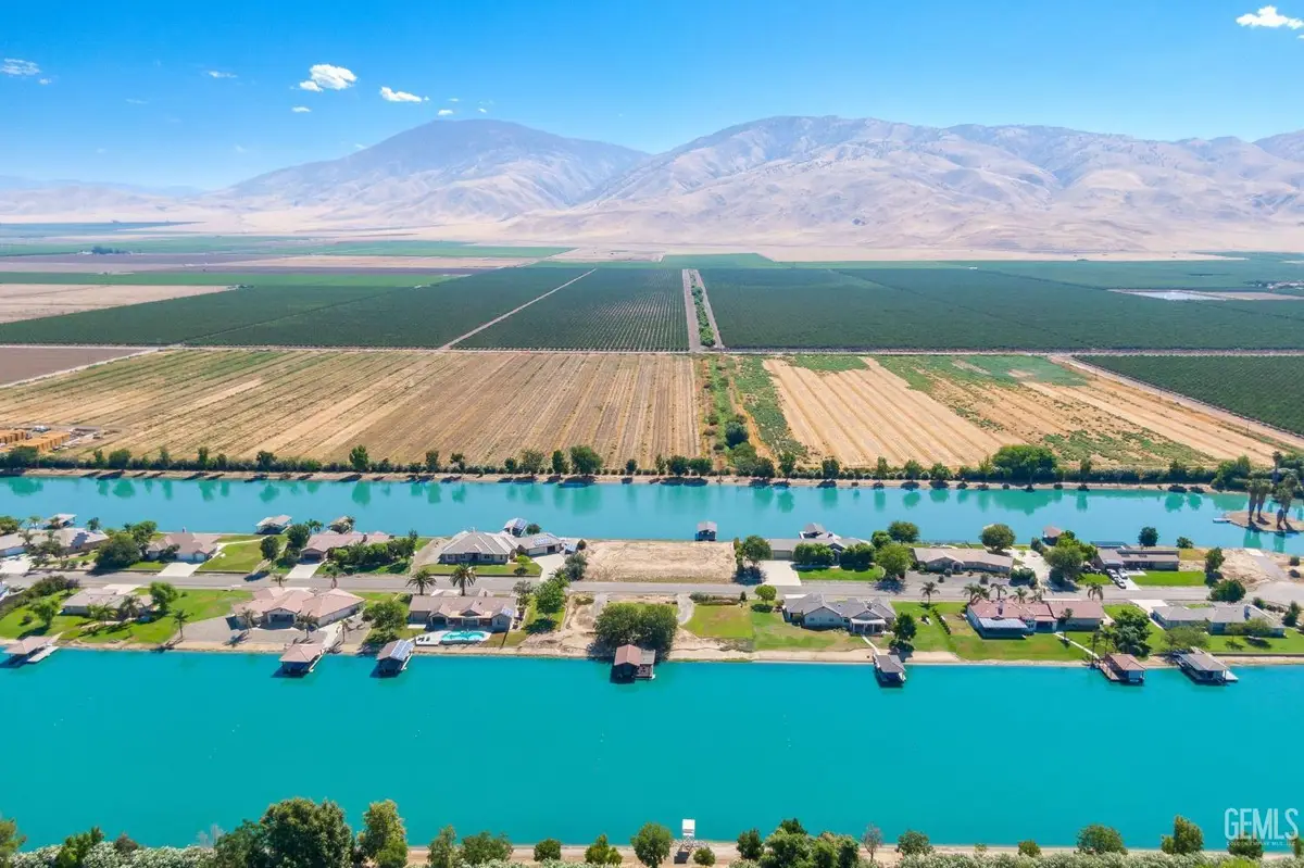 3700 BLUE LOOP LANE, Arvin, CA 93203 - #1