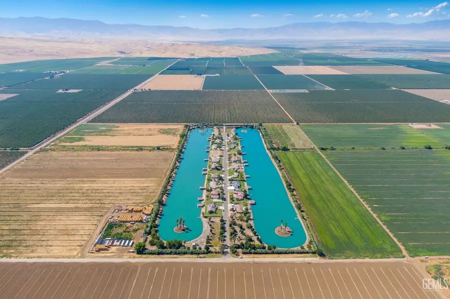 3700 BLUE LOOP LANE, Arvin, CA 93203 - #3
