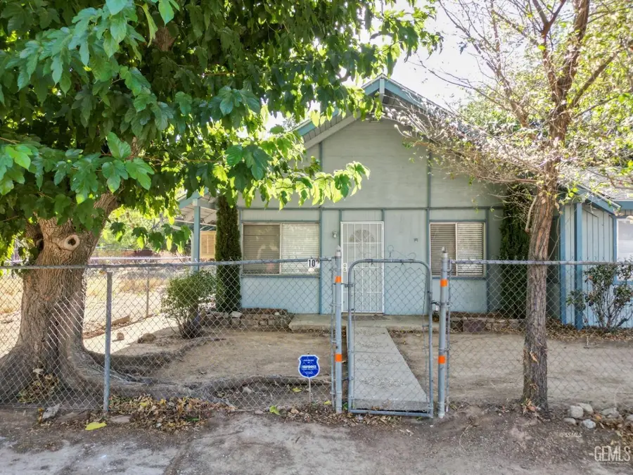 102 PARKWAY STREET, Wofford Heights, CA 93285 - #2