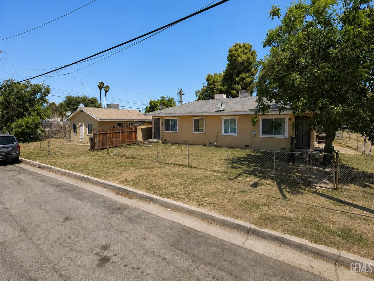 615 OLIVE STREET, Bakersfield, CA 93304 - #1