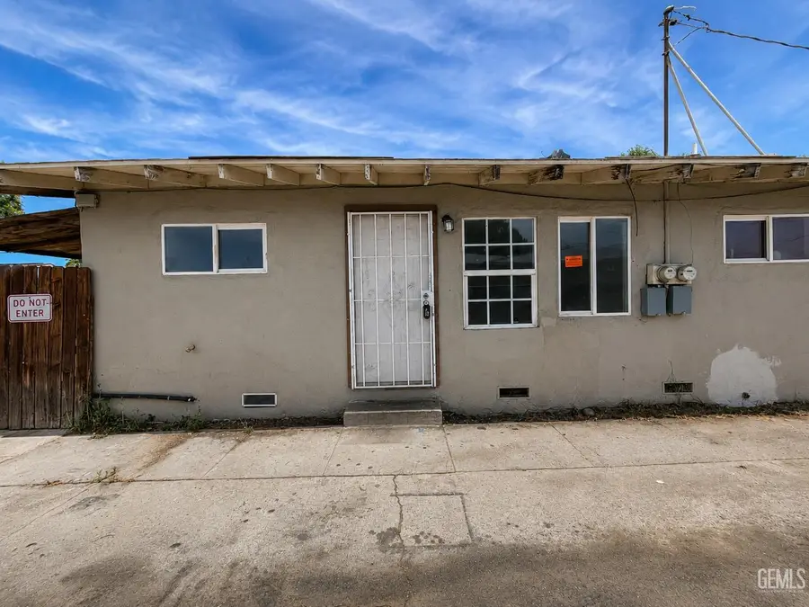 1907 S J STREET, Bakersfield, CA 93304 - #3