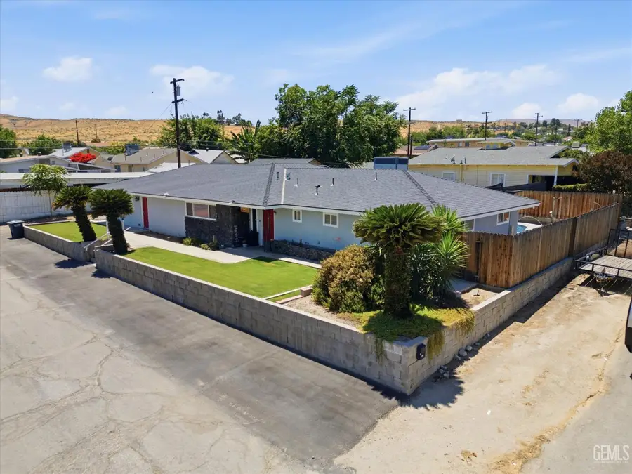201 D STREET, Taft, CA 93268 - #2