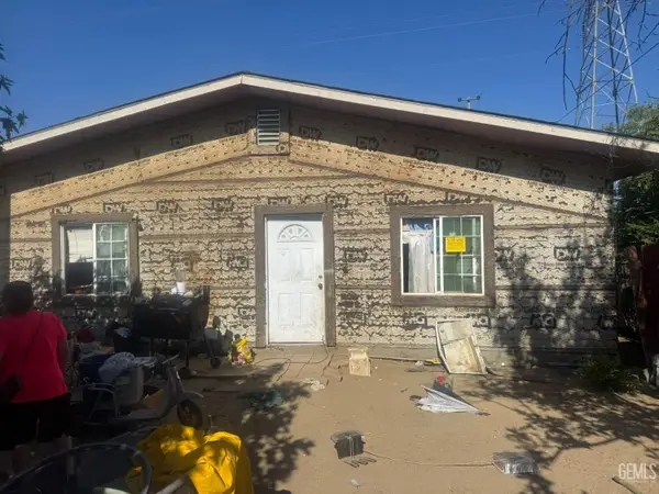 11000 S SAN EMIDIO STREET, Lamont, CA 93241