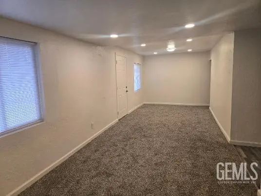1071 S ELM, Pixley, CA 93256 - #3