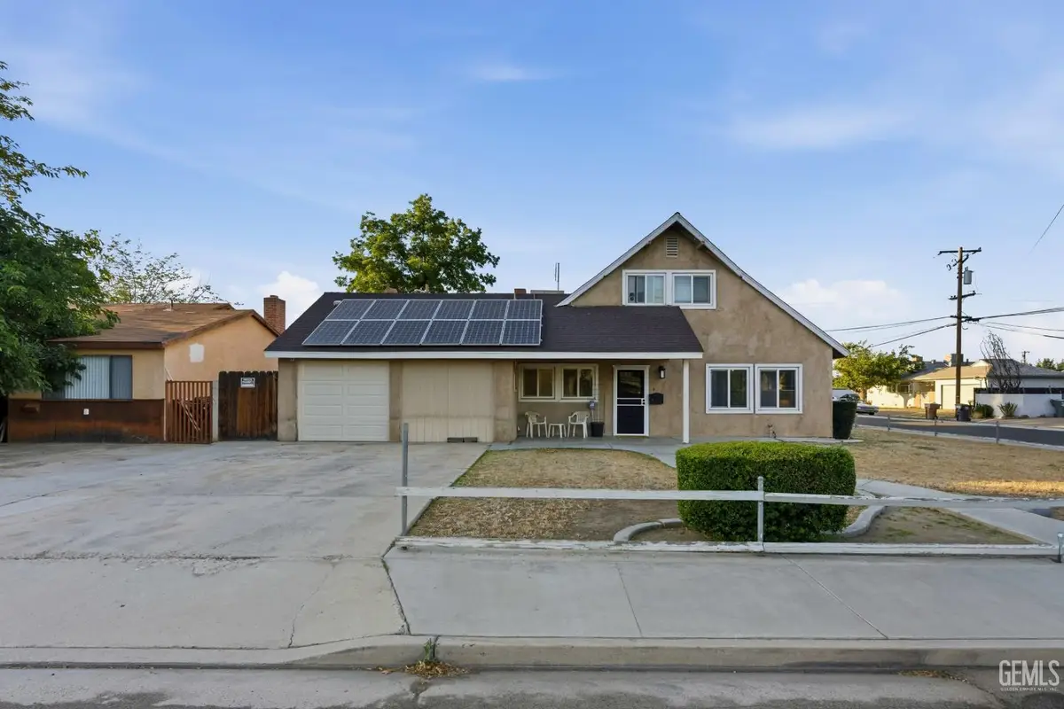 2300 LA FRANCE DRIVE, Bakersfield, CA 93304 - #1