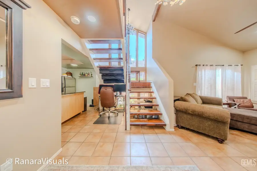 5401 MIDSUMMER DRIVE #B, Bakersfield, CA 93308 - #2