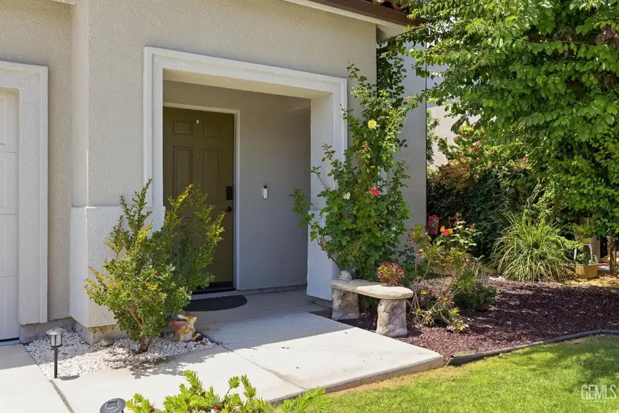 5808 TANDIL WAY, Bakersfield, CA 93306 - #3