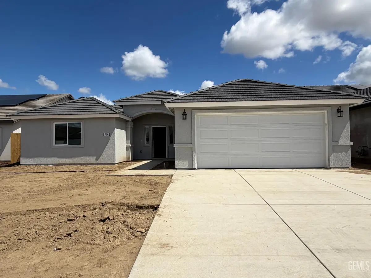 704 SAMMY WAY, Shafter, CA 93263 - #1
