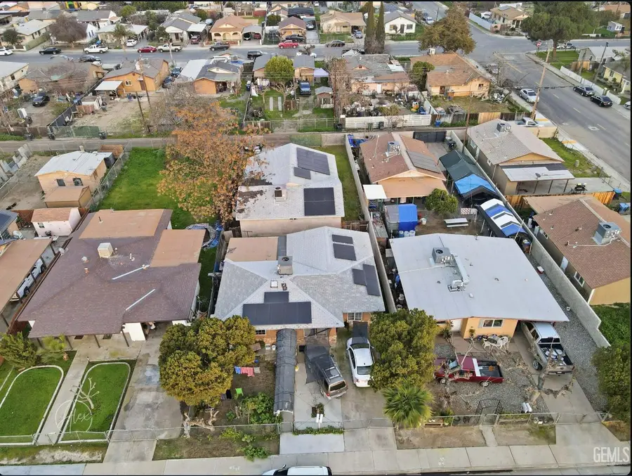 216 BROWNING ROAD, McFarland, CA 93250 - #2