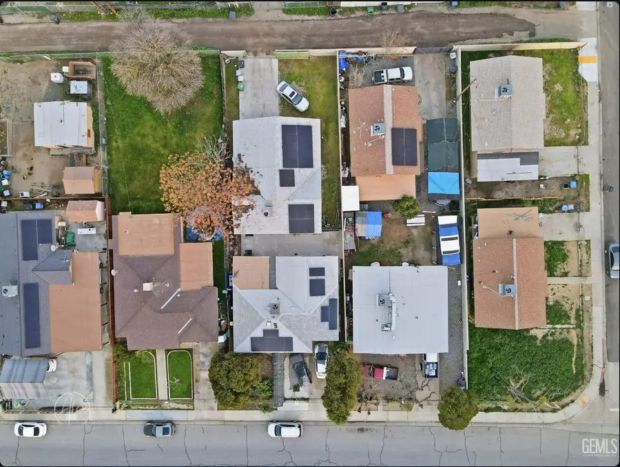 216 BROWNING ROAD, McFarland, CA 93250 - #3