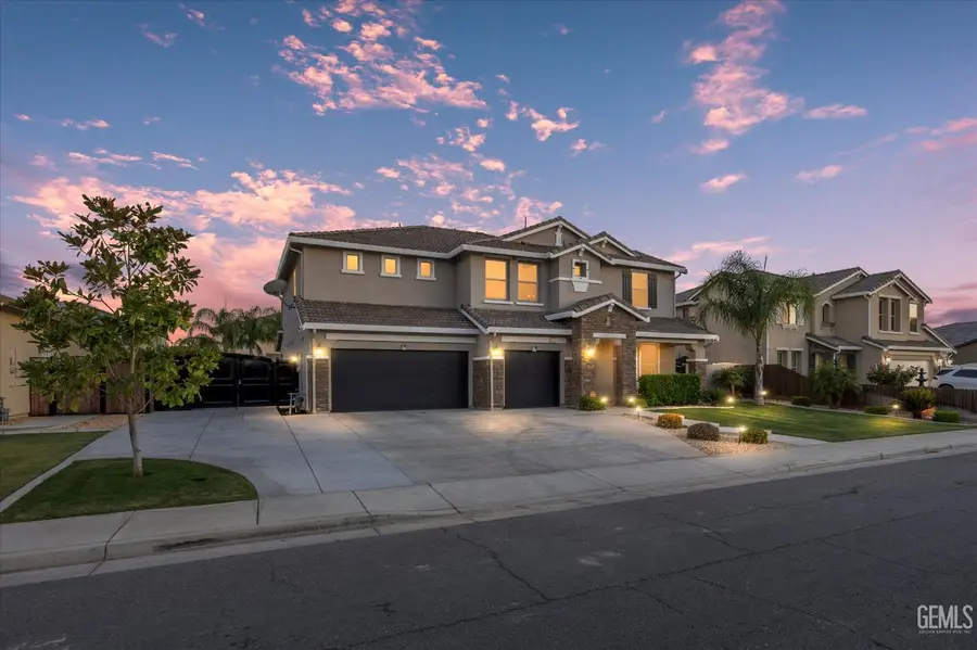 9213 RANCHO VIEJO DRIVE, Bakersfield, CA 93314 - #2
