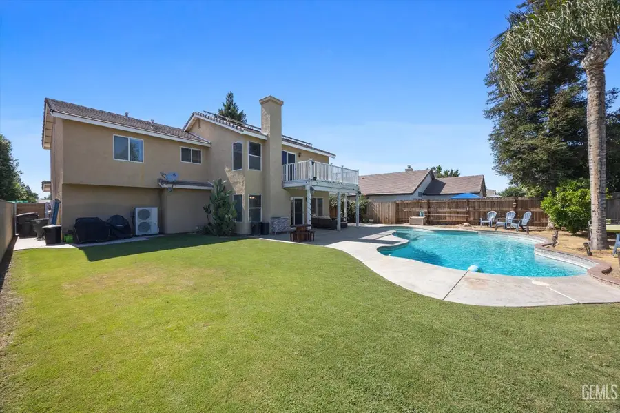 5812 CALIFORNIA SPRING DRIVE, Bakersfield, CA 93313 - #3