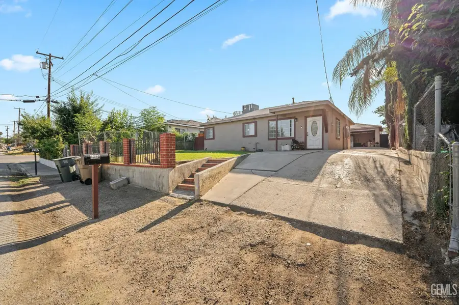 1323 EL SERENTO DRIVE, Bakersfield, CA 93306 - #2