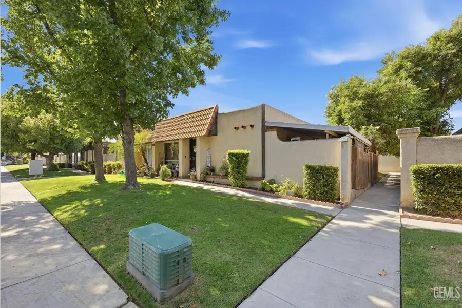 3609 SAMPSON COURT #C, Bakersfield, CA 93309 - #2