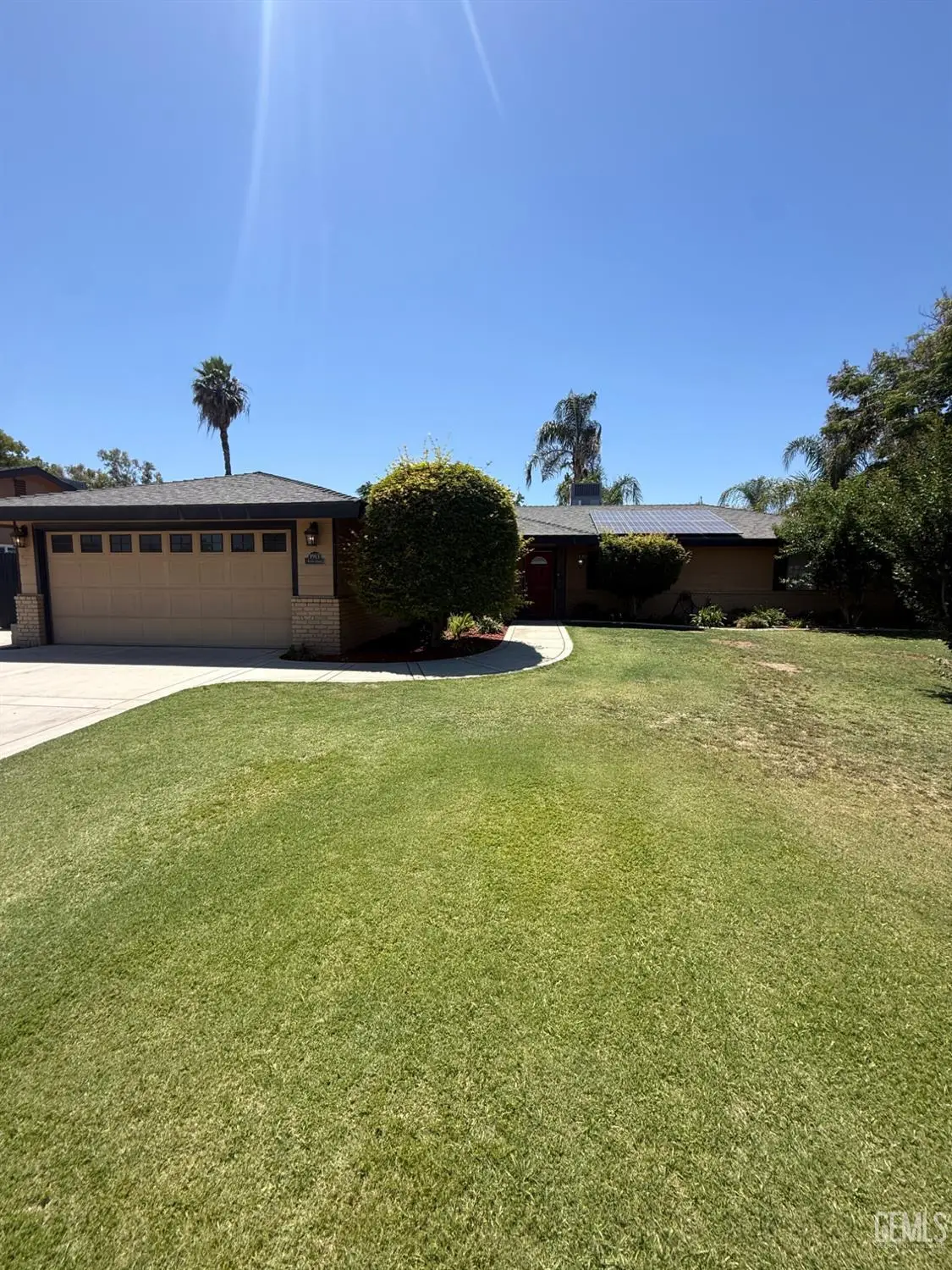 1913 KATHRYN COURT, Bakersfield, CA 93312 - #1