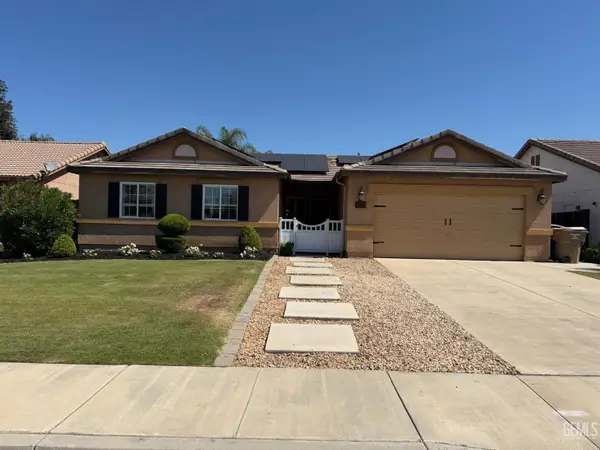 12118 MIDTOWNE, Bakersfield, CA 93312