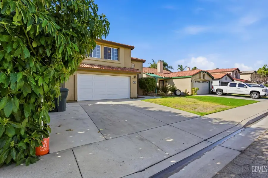 9405 SALINGER STREET, Bakersfield, CA 93311 - #3