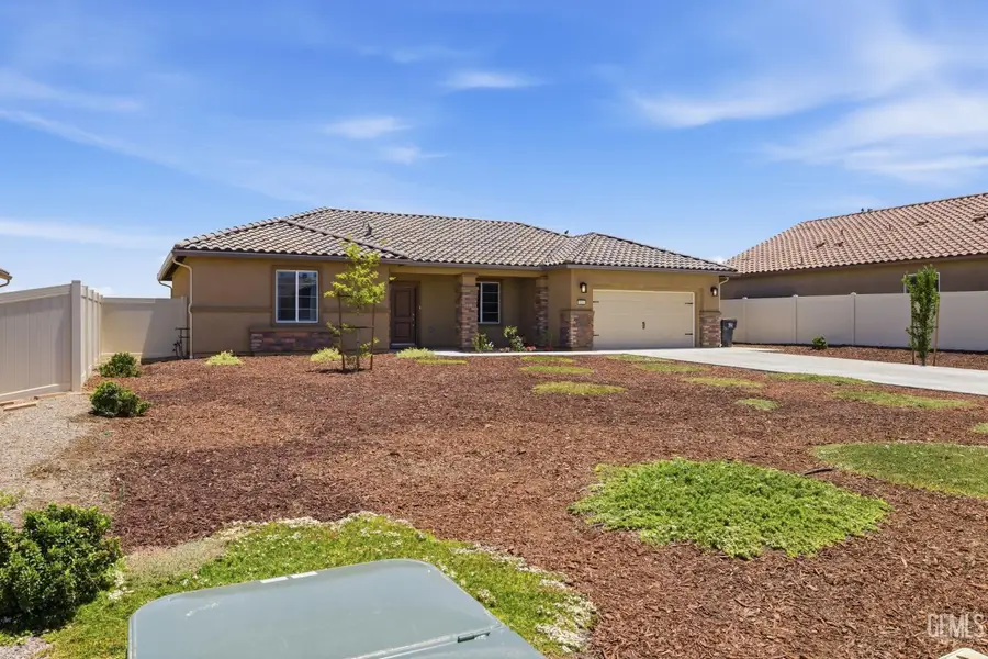 5101 CHUKCHANSI AVENUE, Bakersfield, CA 93306 - #2