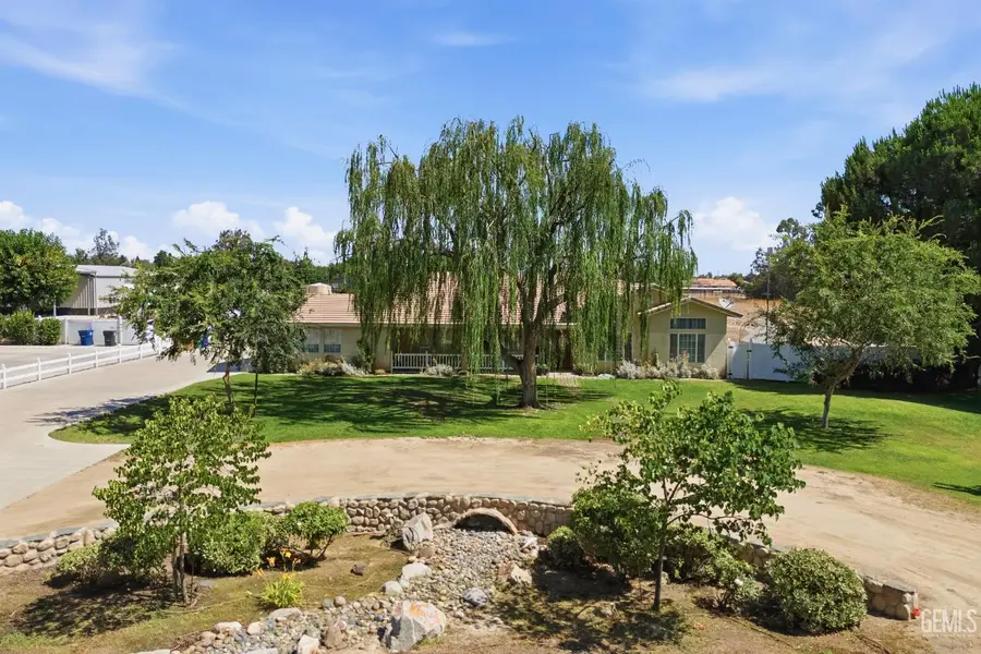 7058 HEATHERWOOD, Bakersfield, CA 93313 - #2