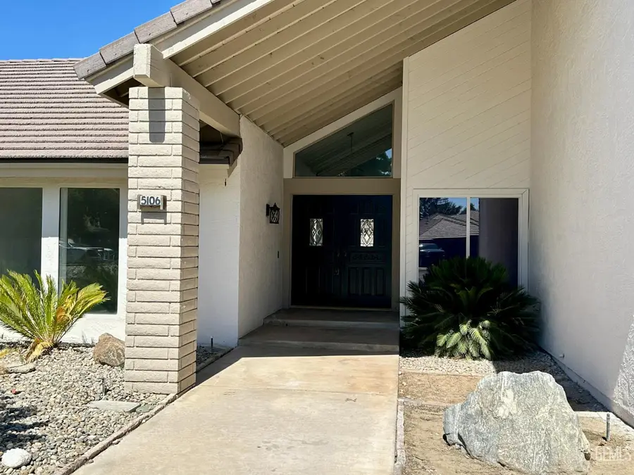 5106 TUCKER STREET, Bakersfield, CA 93308 - #2