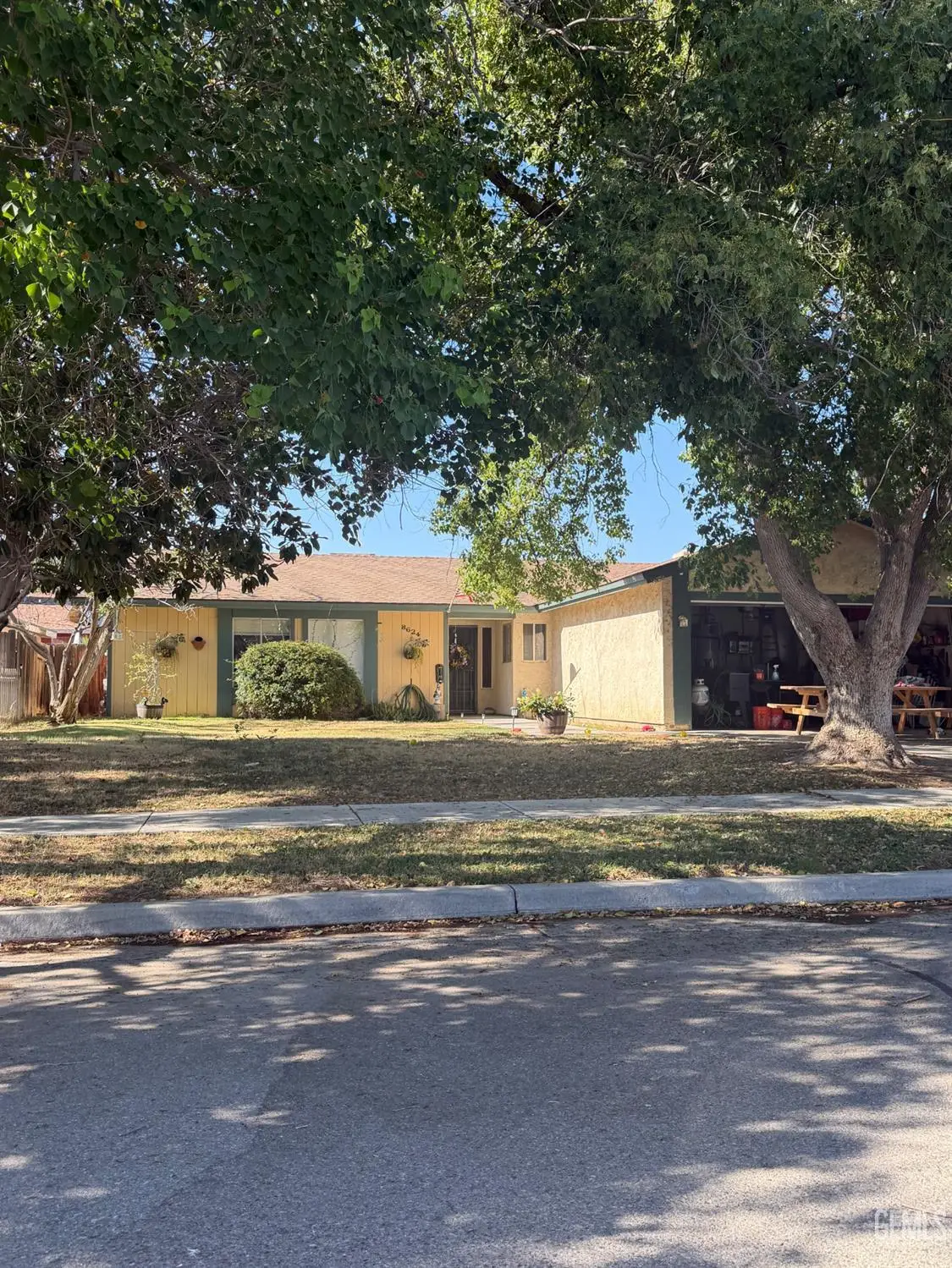 8624 MCKINNON AVENUE, Bakersfield, CA 93306 - #1