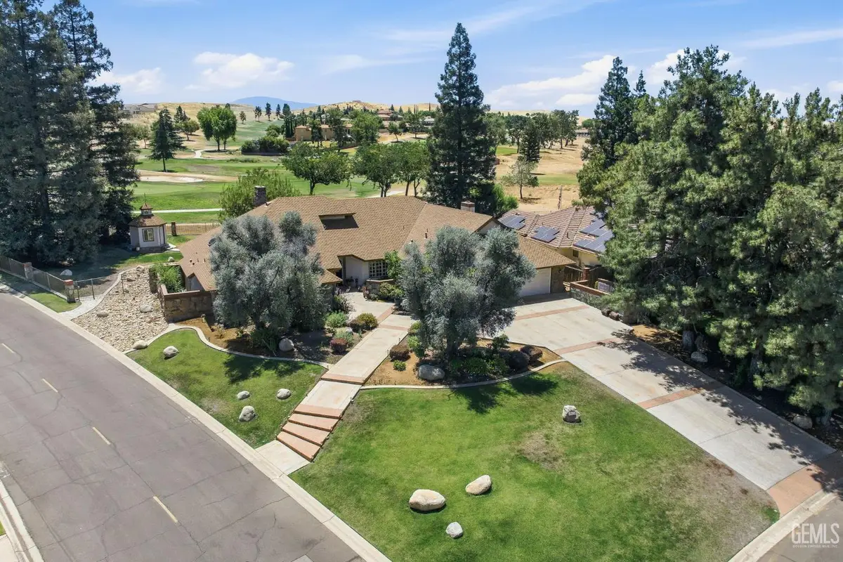 15125 SAN DOMINGO PLACE, Bakersfield, CA 93306 - #1