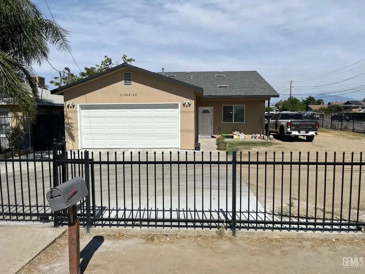 2120 S M STREET, Bakersfield, CA 93304 - #1
