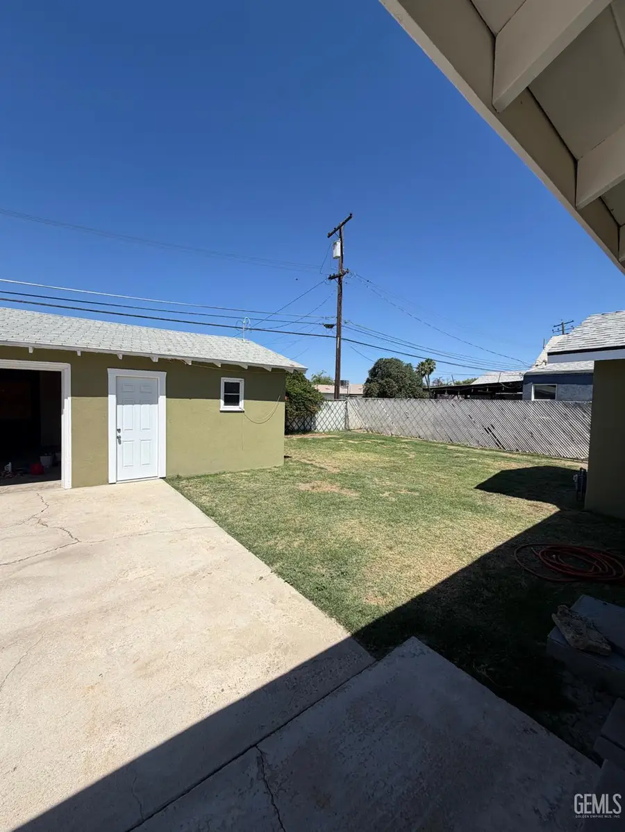 761 3RD STREET, McFarland, CA 93250 - #3