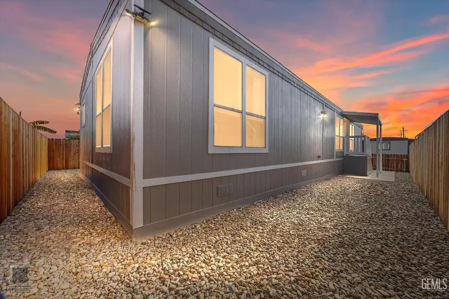 120 CEDARWOOD LANE, Bakersfield, CA 93308 - #2