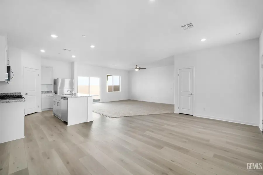 8401 SETH ALEXANDER WAY, Bakersfield, CA 93306 - #2