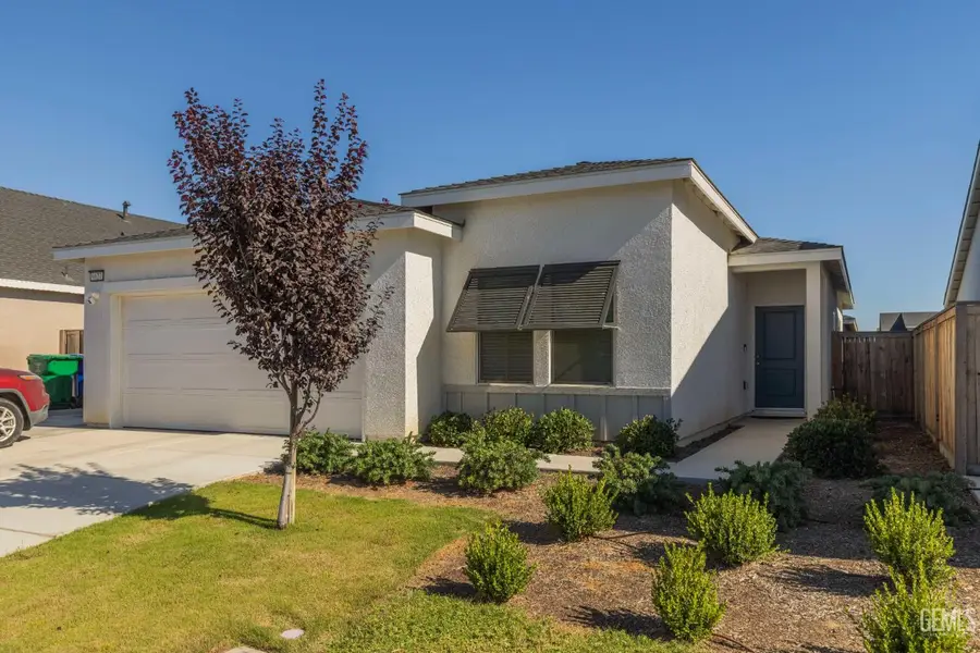 9627 MAPLE TERRACE LANE, Shafter, CA 93263 - #2