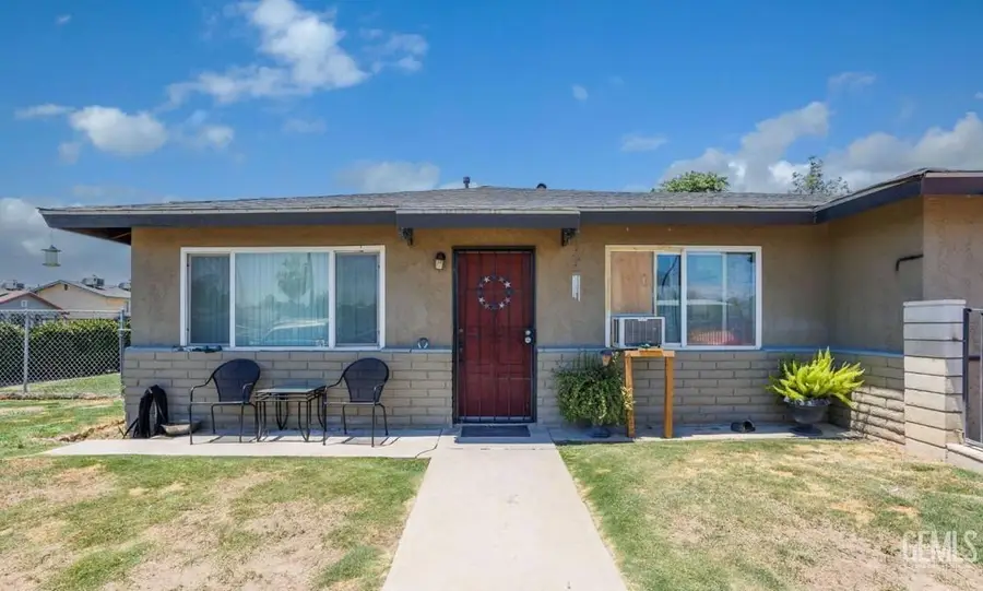 220 E 9TH STREET, Bakersfield, CA 93307 - #2
