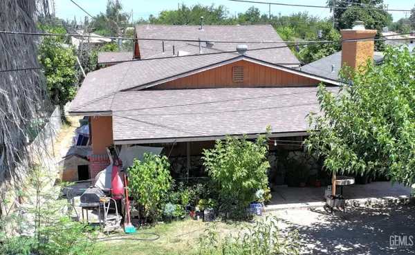2102 NORWALK STREET, Delano, CA 93215