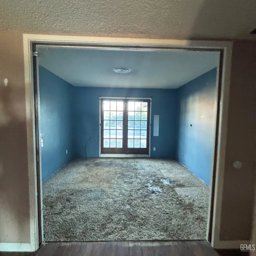 7801 CAROL SUE COURT, Bakersfield, CA 93308 - #3