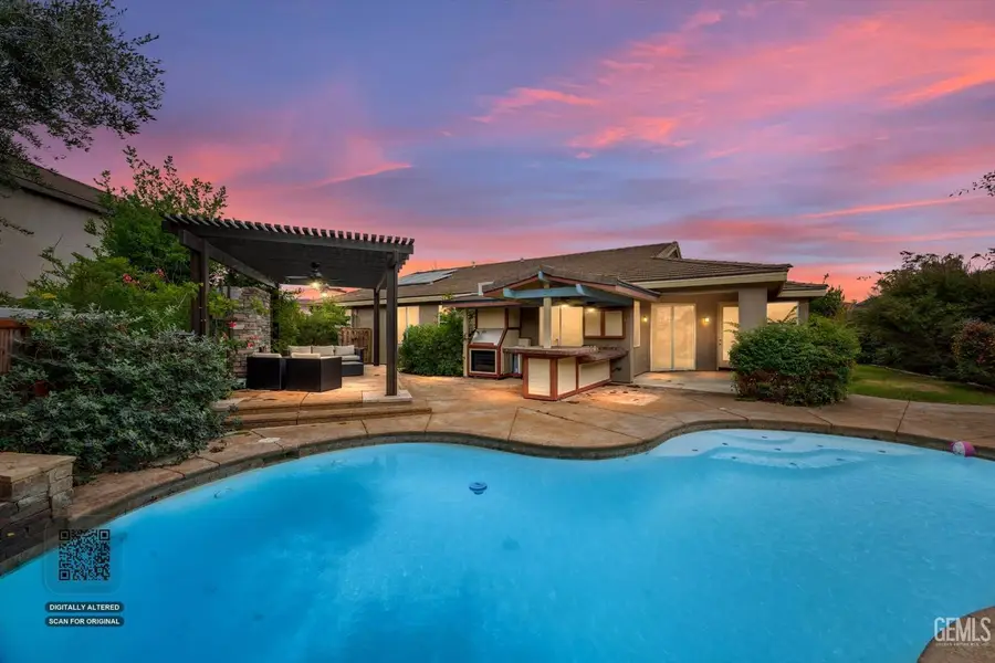 10104 SHARKTOOTH PEAK DRIVE, Bakersfield, CA 93311 - #2